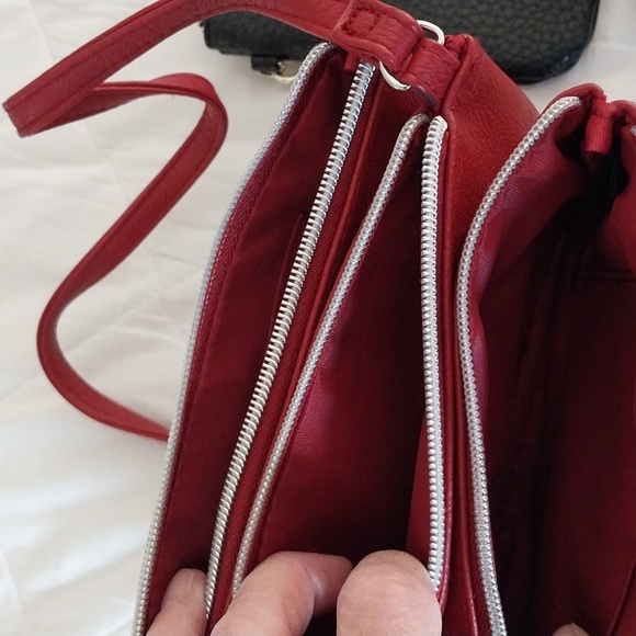 Assorted lot of small crossbodies - Picture 5 of 11